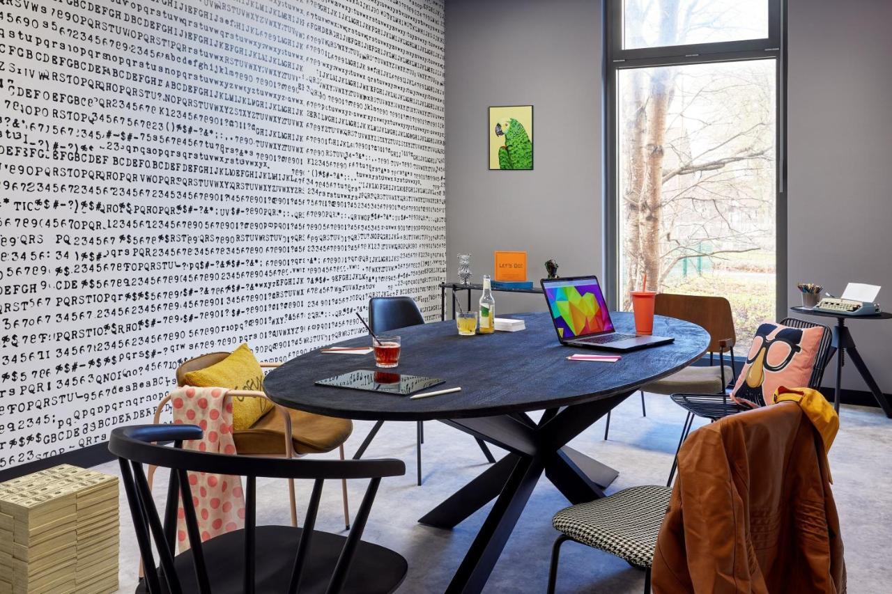 Hotel Moxy Bochum Esterno foto